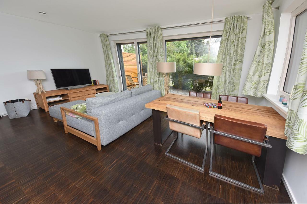 Unter Den Eichen Apartment Eichwalde Luaran gambar